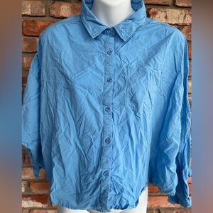 Easel Lis Angeles Light Blue Button-Up crop style Shirt.